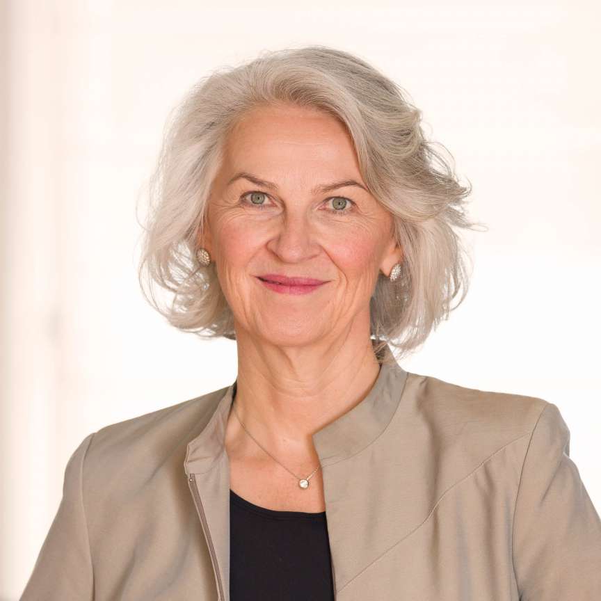 Diana Chambers
